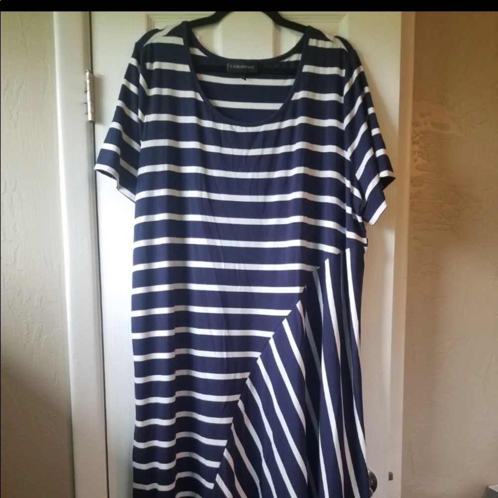 EUC Lane Bryant navy striped midi dress